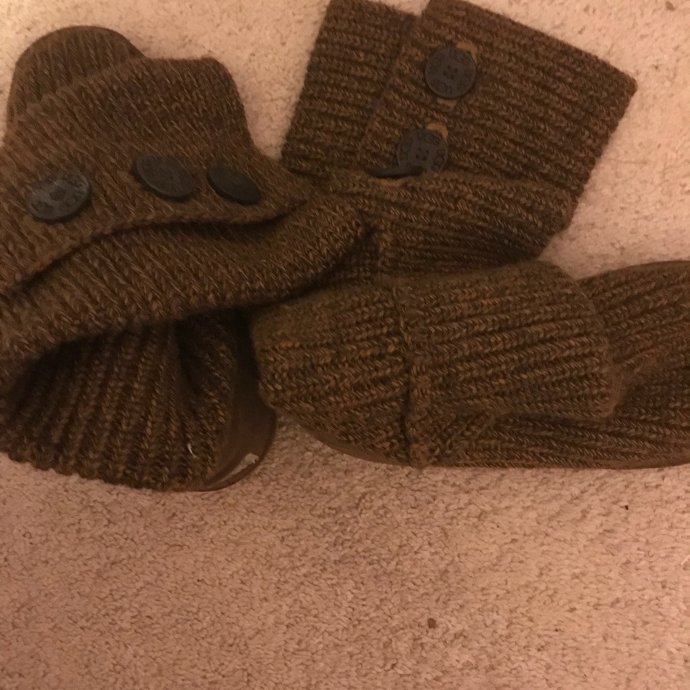 Ugh boots (only worn twice)
